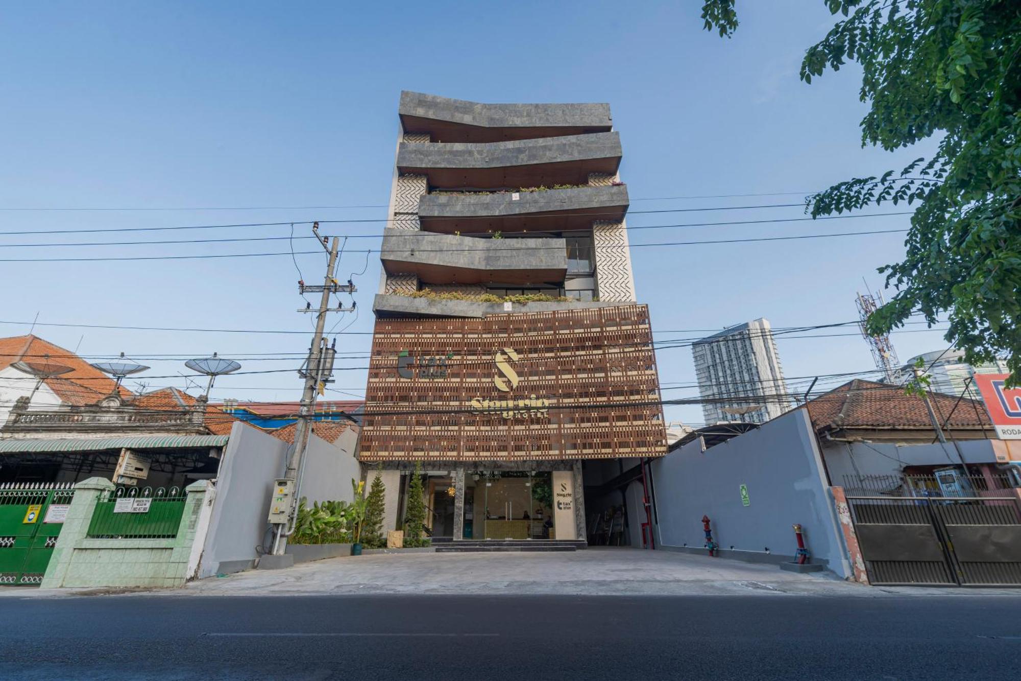 Stay.Vie Hotel Сурабая Екстериор снимка