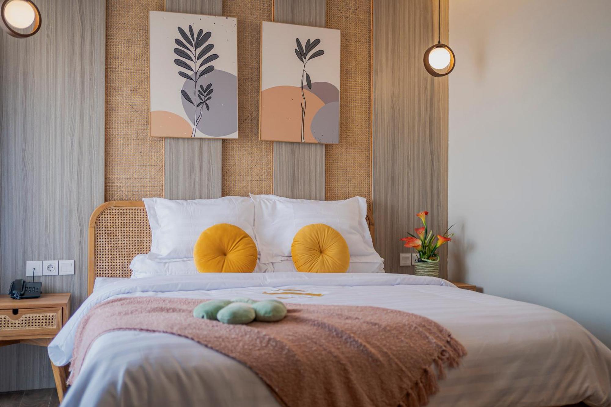Stay.Vie Hotel Сурабая Екстериор снимка